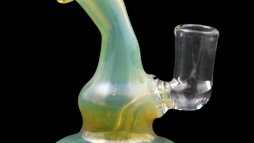 Things to Keep In Mind before Buying Cheap Dab Bongs