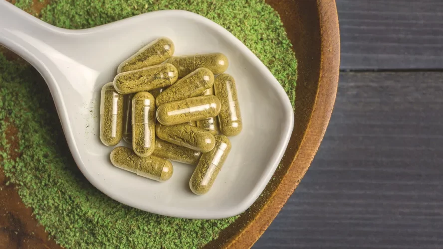 Kratom and Weight Loss: Can It Help You Shed Those Extra Pounds